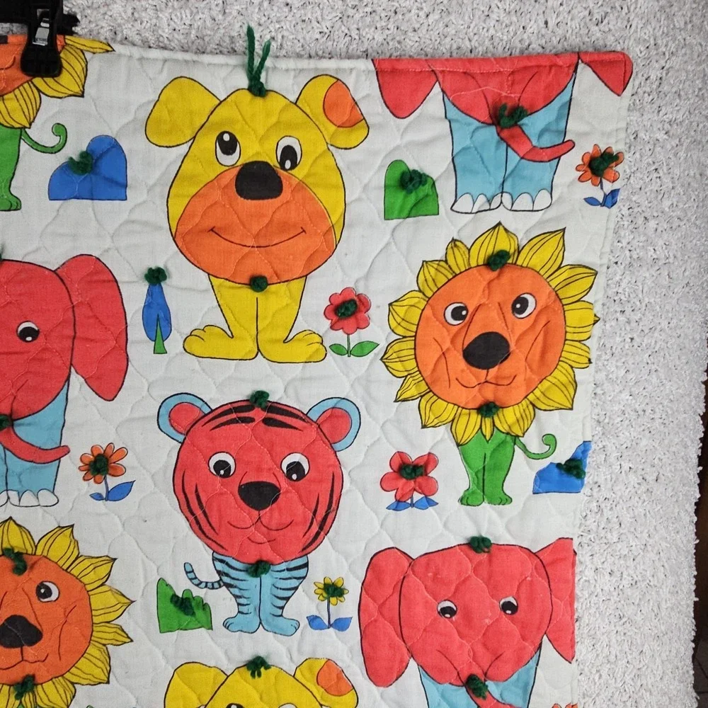 Vintage Animal Print Baby Quilt Blanket Handmade 46x39 Sunflowers Dogs One Sided